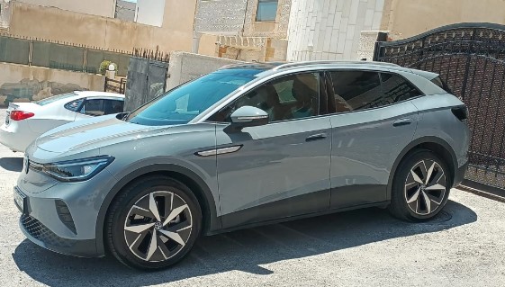 سيارة Id 4 للبيع