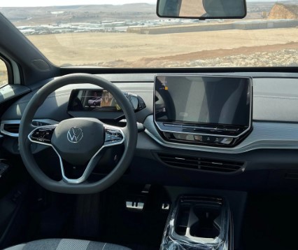 فولكس فاجن id4 بيور بلس 2022 عداد صفر و بسعر مغري