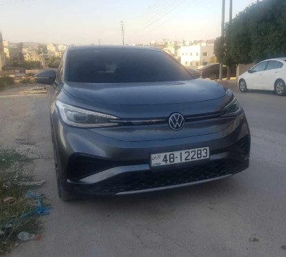 للبيع ID4 كاش او بدل عسيارة هايبرد او كهرباء و دفع الفرق كاش