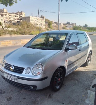 قولف بولو 2002