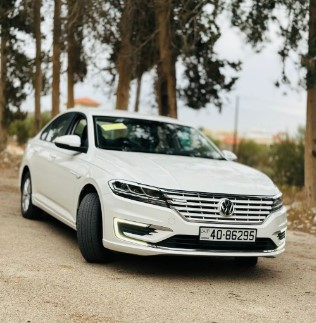 اي لافيدا 2019 كرت ابيض فل كامل عدا الفتحه