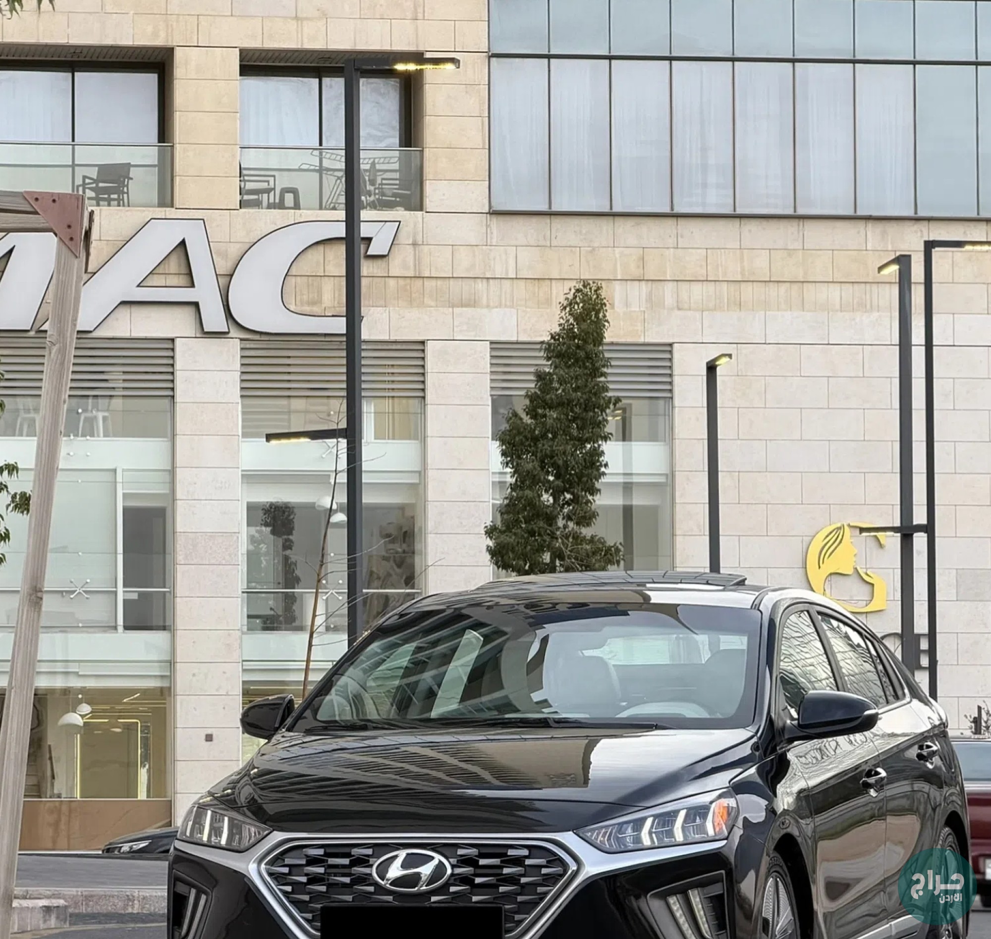 هيواندي ايونيك ⁦2020⁩ لون اسود مميزه فحص كامل كرت ابيض فل الفل اعلى صنف جميع الاضافات عداد ⁦40⁩ الف